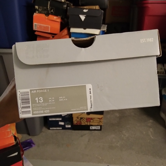 Air Force 1 - Picture 1 of 6